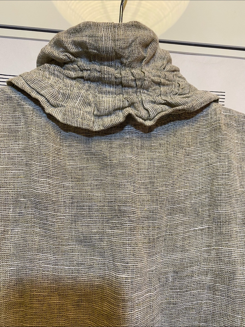 Animale Linen Waterfall Vest - Picture 9 of 12